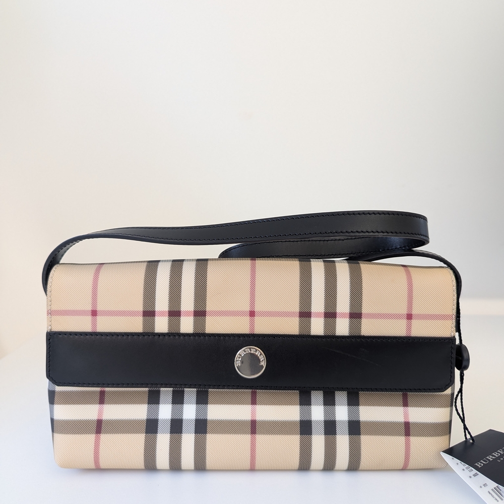 Burberry London Nova Check Patterned Shoulder Bag Vintage